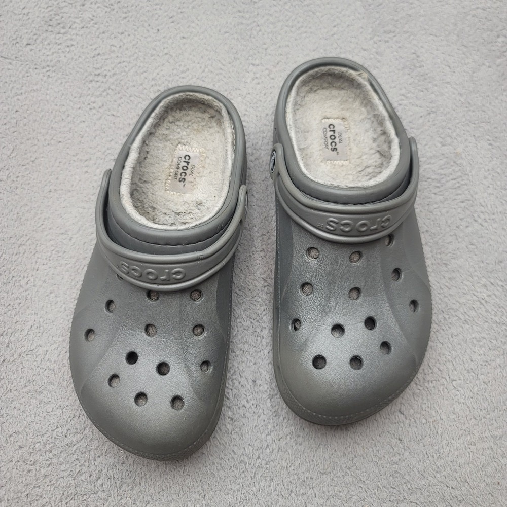 Crocs Dual Comfort Lined Slip On Shoes Mens 6 Womens 8 Gray Faux Fur 20376